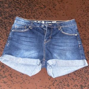 Jean shorts curvy size 7/28 womens